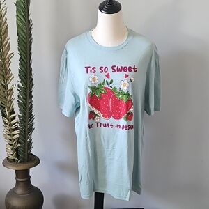 District Heather Mint Green Graphic Print Tee NWOT